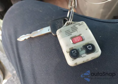 2014 Ford E-250 Commercial z USA, uszkodzony, nr VIN 1FTNE2EL3EDA70811